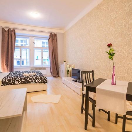 Chest Design Apartments Prague Exterior photo