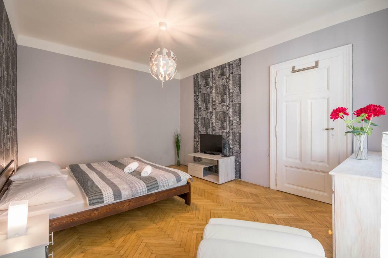 Chest Design Apartments Prague Exterior photo